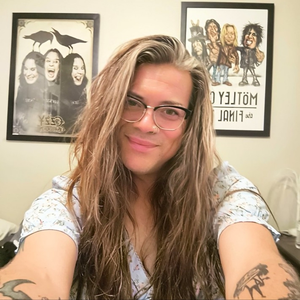 Meet your Posher, Samantha nicole